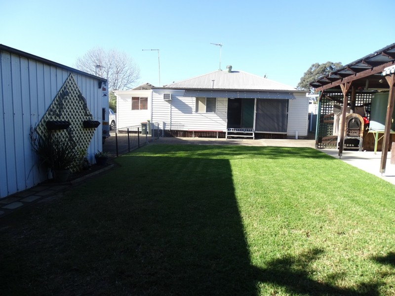 17 Haslingden Street, Moruya NSW 2537