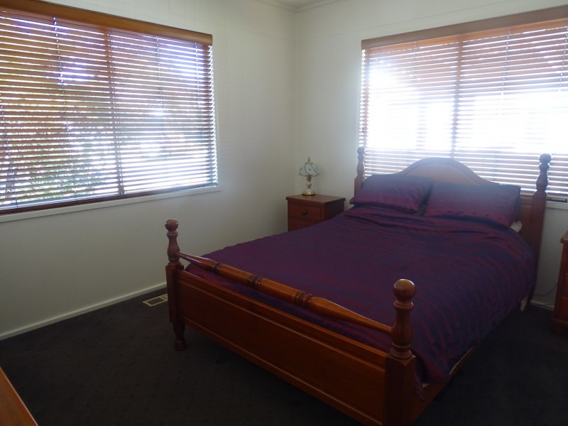 17 Haslingden Street, Moruya NSW 2537