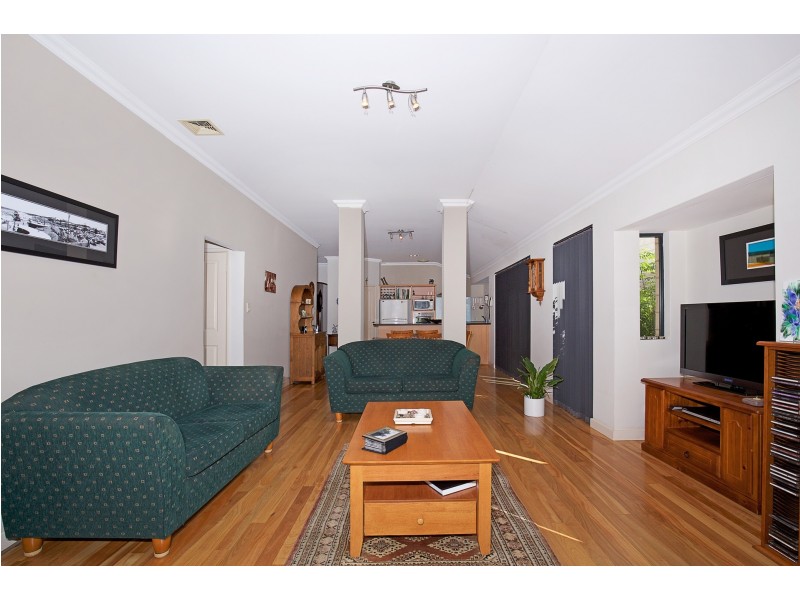 9 Isabellas Way, Erskine WA 6210