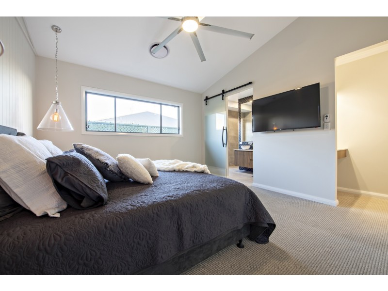 30 Alexandrina Avenue, Dubbo NSW 2830