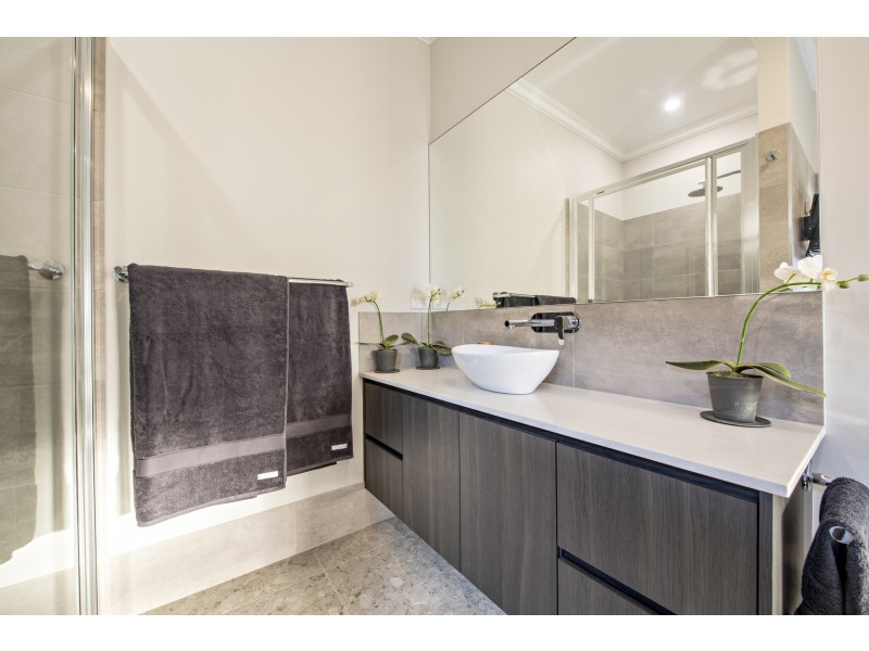 30 Alexandrina Avenue, Dubbo NSW 2830