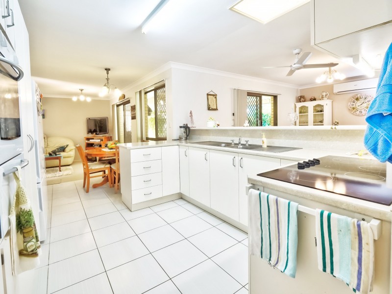 4 Kabi Street, Scarness QLD 4655