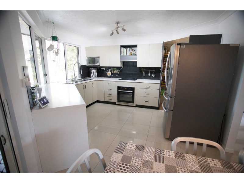 42 Joanne Street, Deeragun QLD 4818