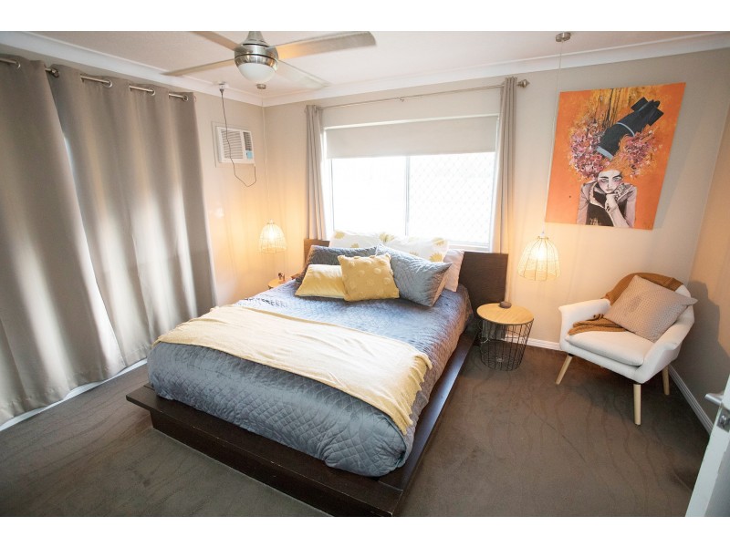 42 Joanne Street, Deeragun QLD 4818