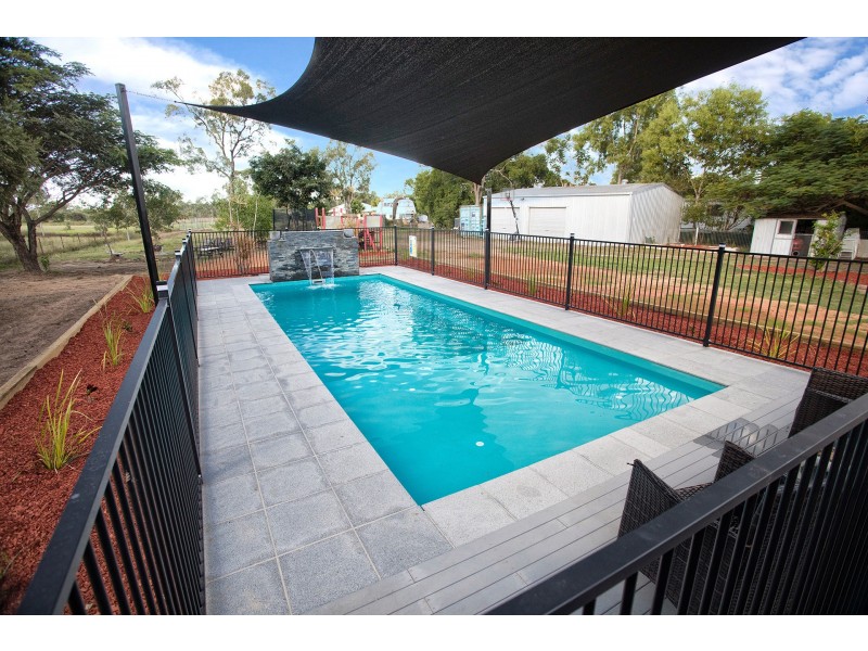 42 Joanne Street, Deeragun QLD 4818