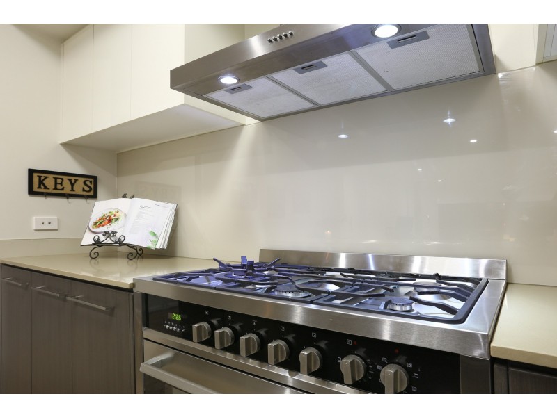 30 Winterpeak Close, Yarrabilba QLD 4207