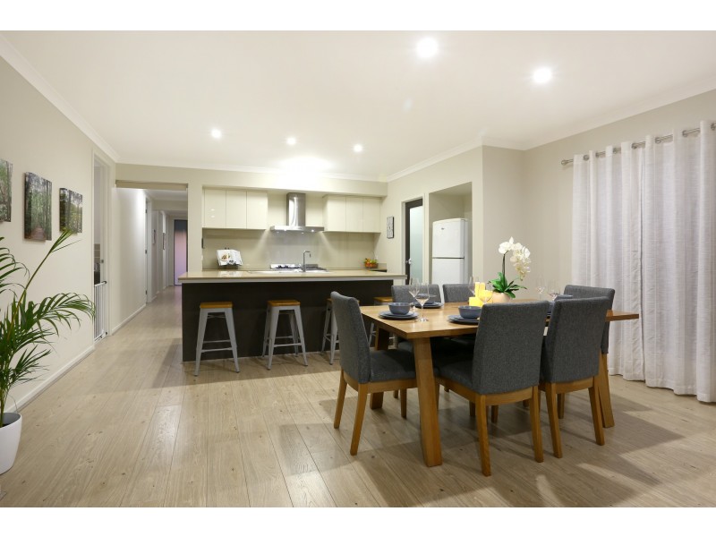 30 Winterpeak Close, Yarrabilba QLD 4207