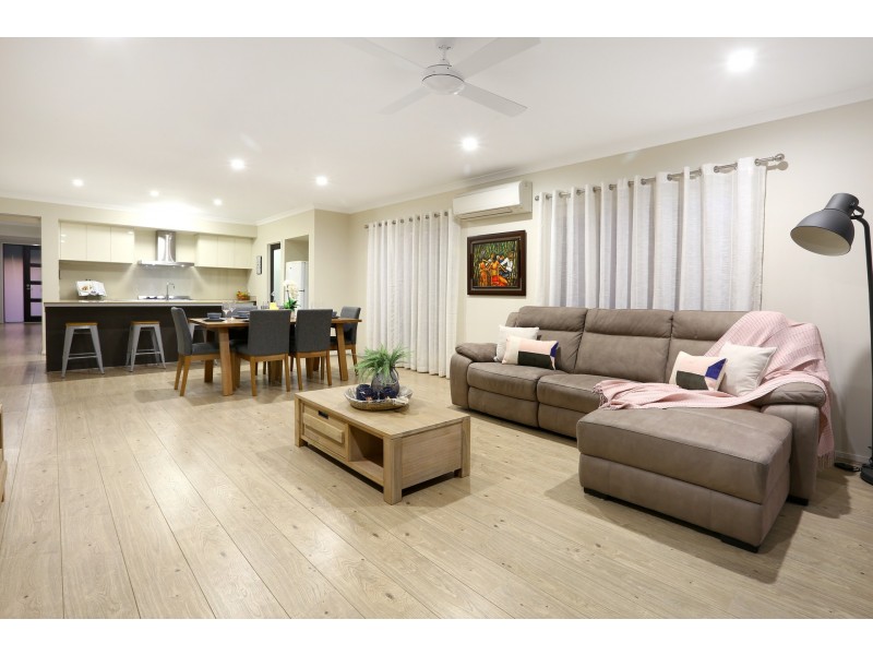 30 Winterpeak Close, Yarrabilba QLD 4207
