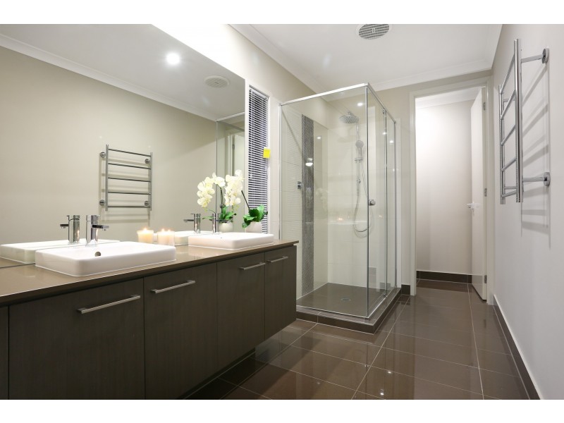 30 Winterpeak Close, Yarrabilba QLD 4207