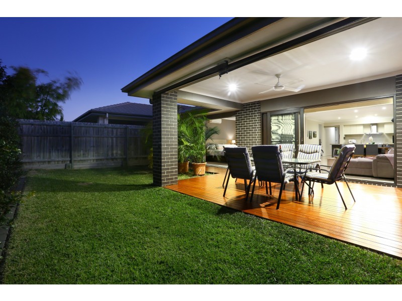 30 Winterpeak Close, Yarrabilba QLD 4207