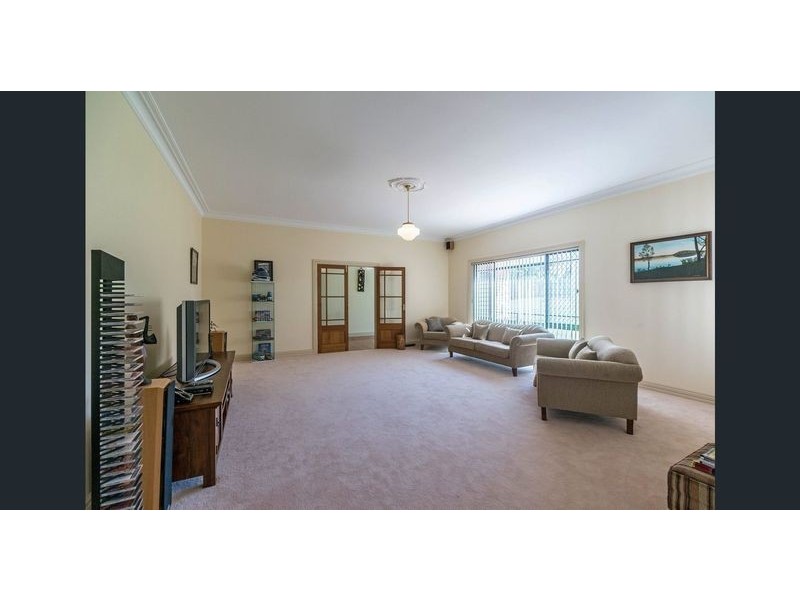 129 Emu Swamp Road, Lucknow NSW 2800