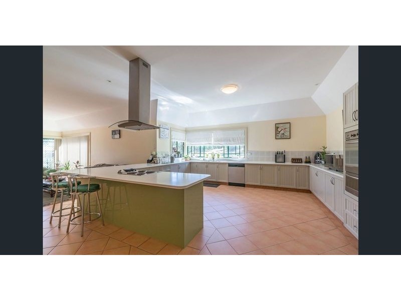 129 Emu Swamp Road, Lucknow NSW 2800