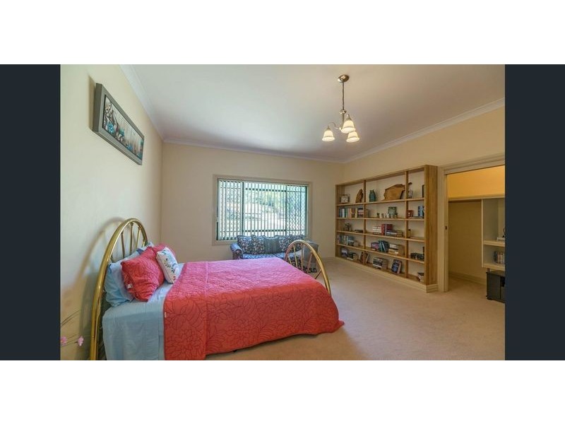 129 Emu Swamp Road, Lucknow NSW 2800