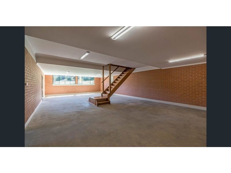 129 Emu Swamp Road, Lucknow NSW 2800