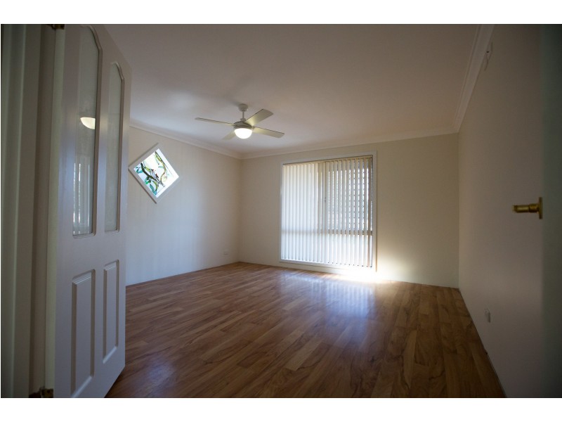 10 Edwards Street, Beverley WA 6304