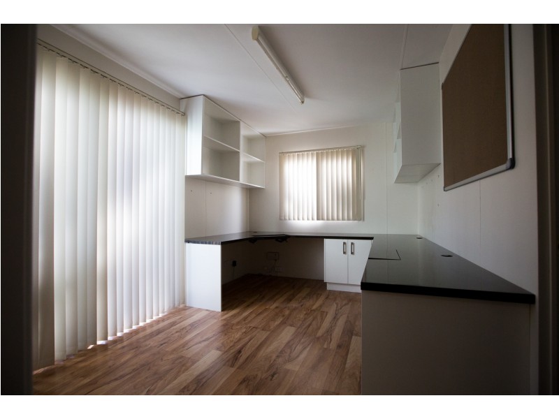 10 Edwards Street, Beverley WA 6304