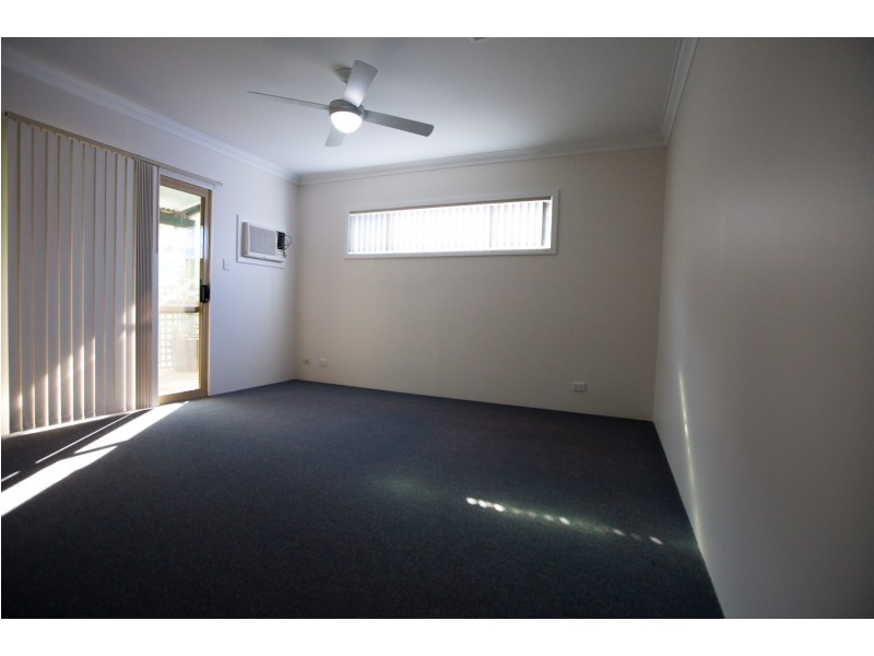 10 Edwards Street, Beverley WA 6304