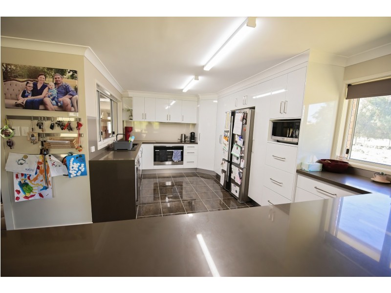 2 Hills Court, Biloela QLD 4715