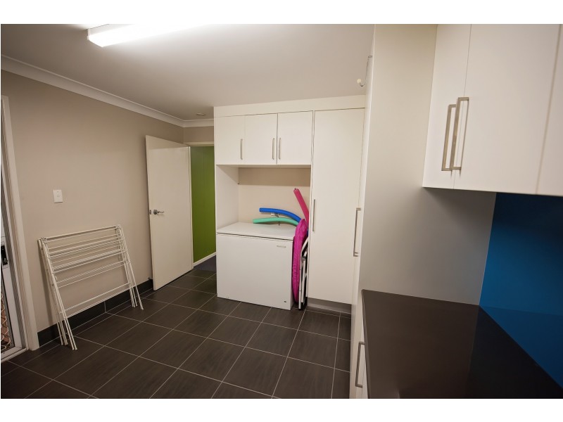 2 Hills Court, Biloela QLD 4715