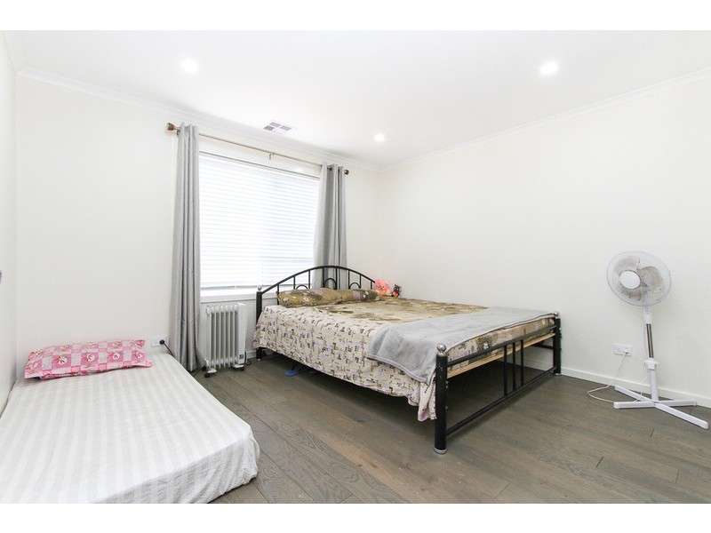 132 Captain Cook Crescent, Narrabundah ACT 2604