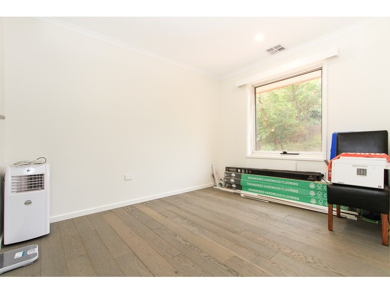 132 Captain Cook Crescent, Narrabundah ACT 2604