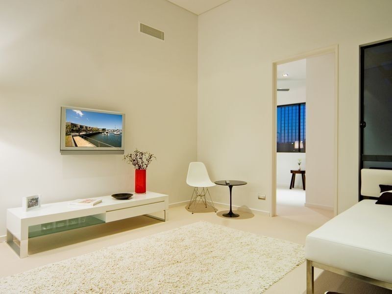 15 Kestrel Lane, Coomera Waters QLD 4209