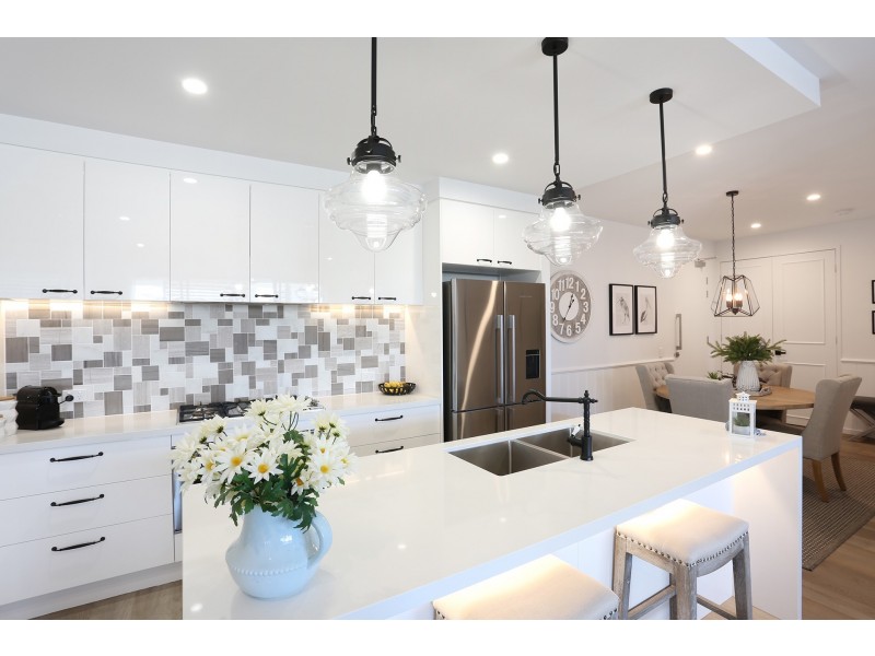 32/66 Lambert Road, Indooroopilly QLD 4068