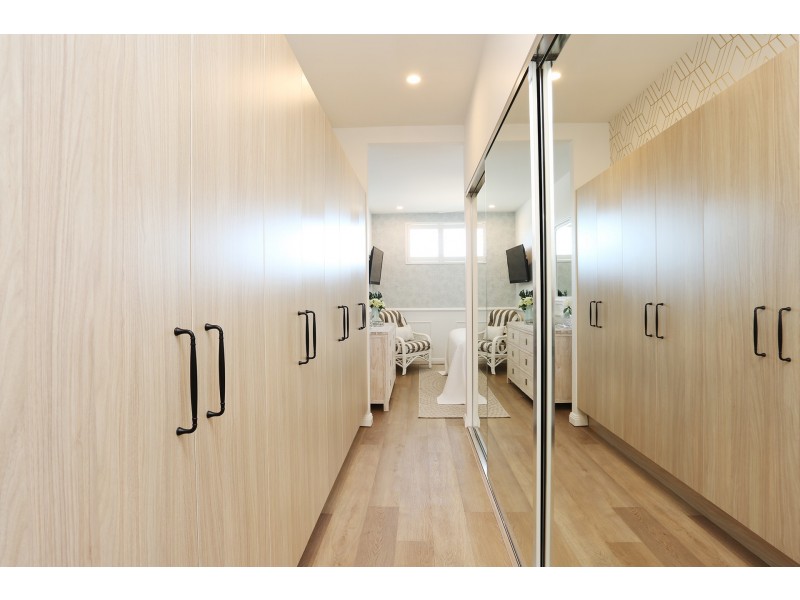 32/66 Lambert Road, Indooroopilly QLD 4068