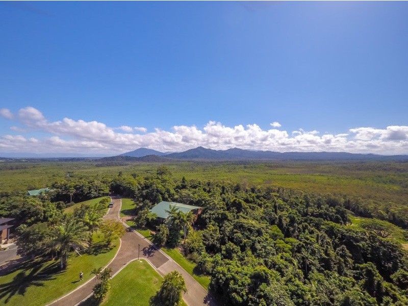 16 Mission Heights 23 The Boulevard, South Mission Beach QLD 4852