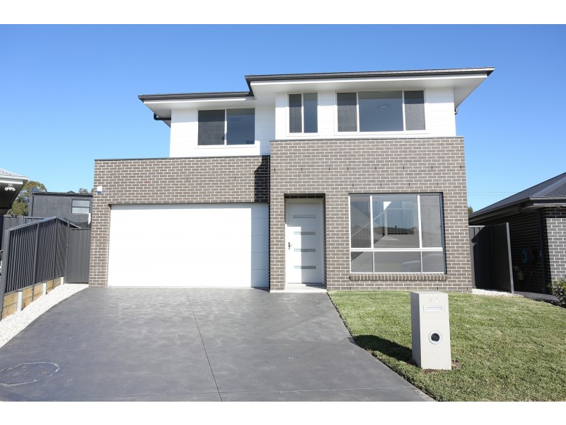 12 Myrtle Street, Gregory Hills NSW 2557