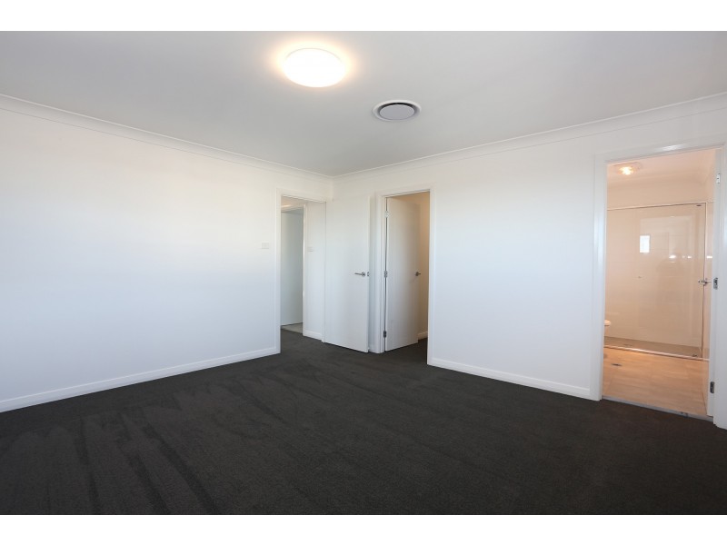12 Myrtle Street, Gregory Hills NSW 2557