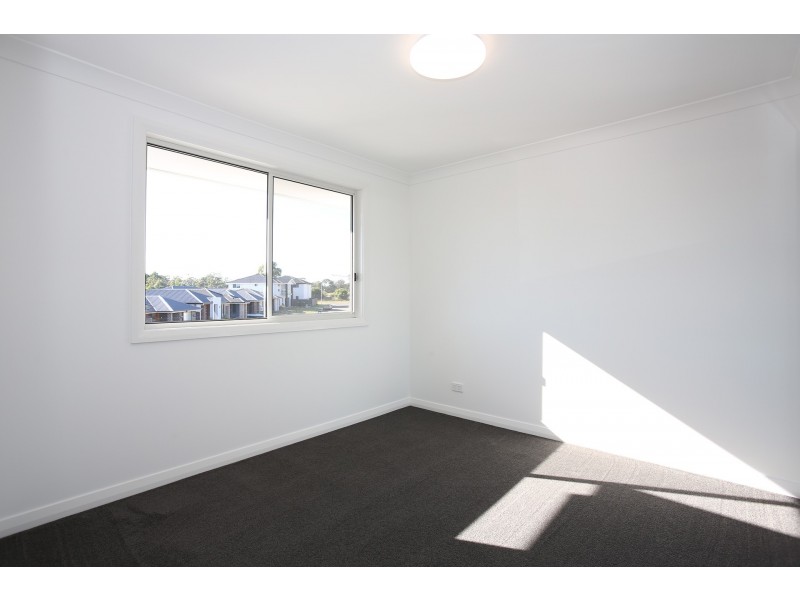 12 Myrtle Street, Gregory Hills NSW 2557