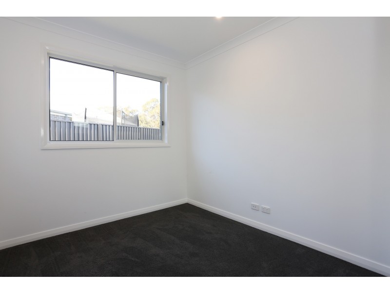12 Myrtle Street, Gregory Hills NSW 2557