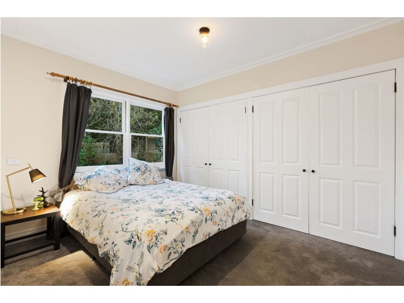 8A Bartlett Street, Frankston South VIC 3199