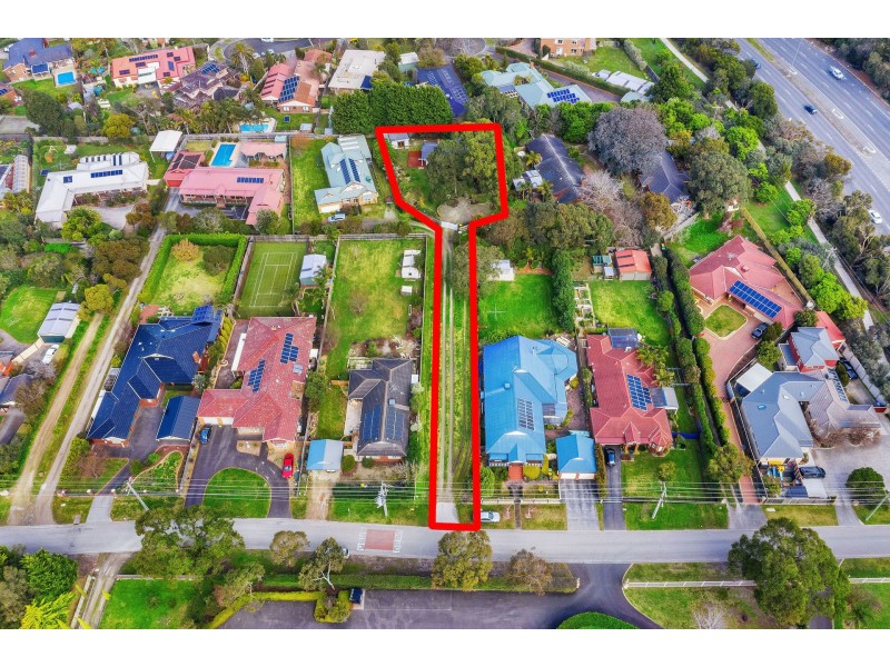 8A Bartlett Street, Frankston South VIC 3199