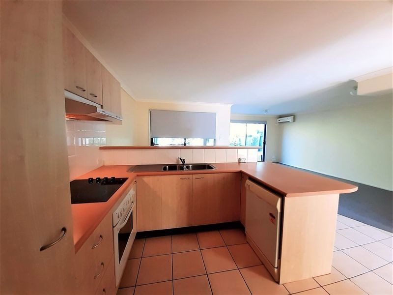 40/1 Santa Isobel Boulevard, Pacific Pines QLD 4211