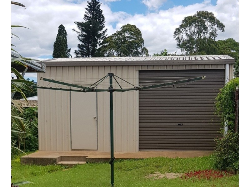 10 Jannina Drive, Atherton QLD 4883