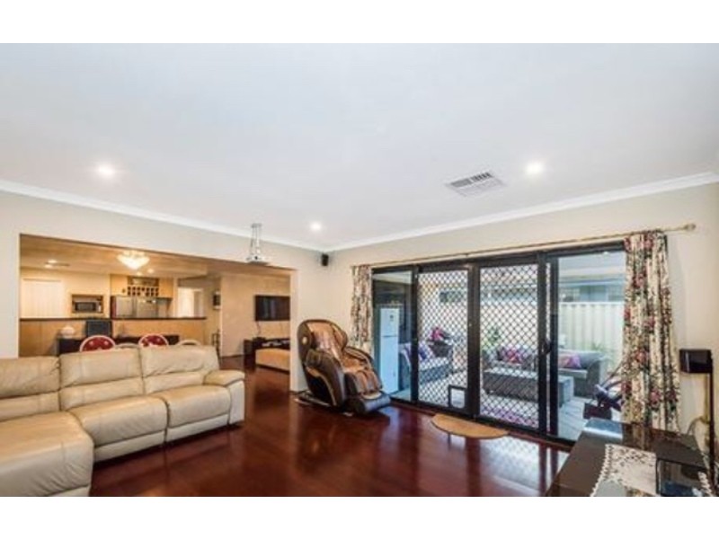 13 Codrington Street, Southern River WA 6110