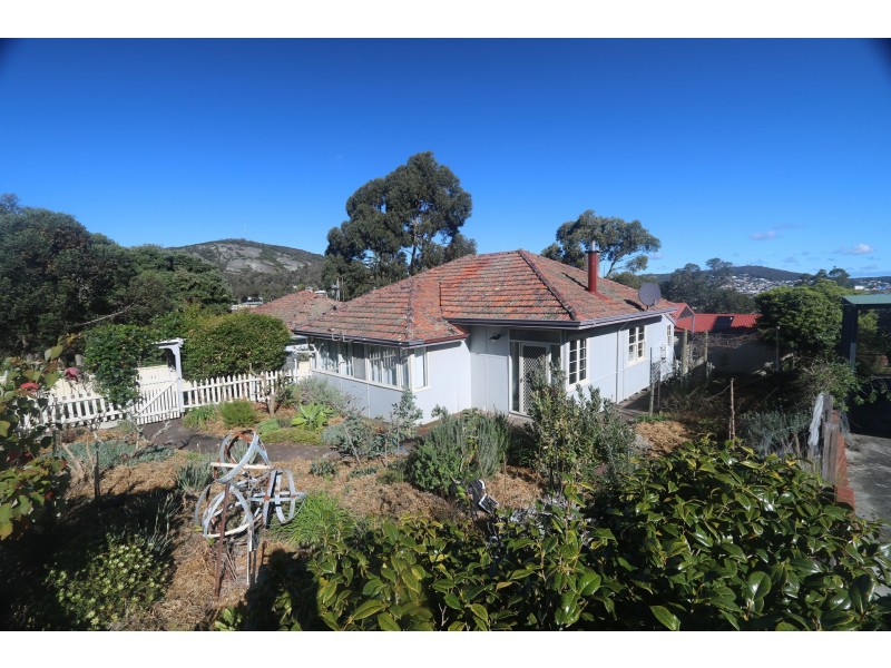 15 Champion Street, Mira Mar WA 6330