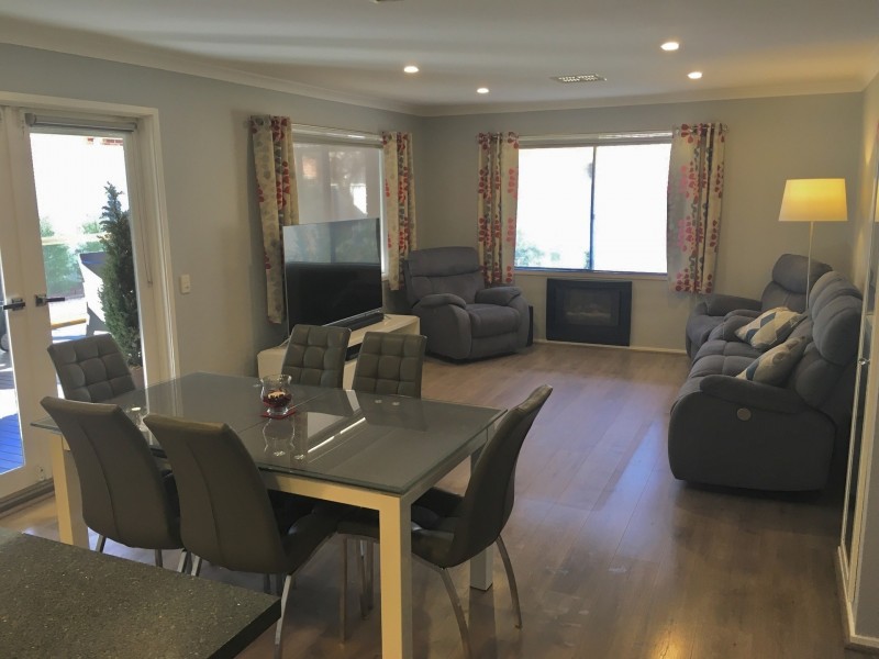 5 Kingfisher Drive East, Moama NSW 2731