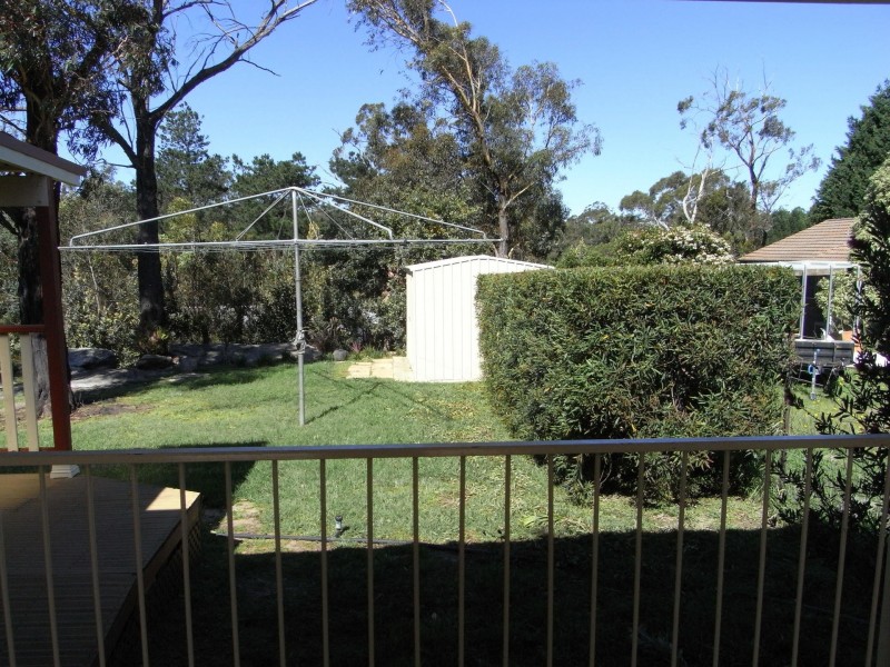 11 Grandview Parade, Hill Top NSW 2575