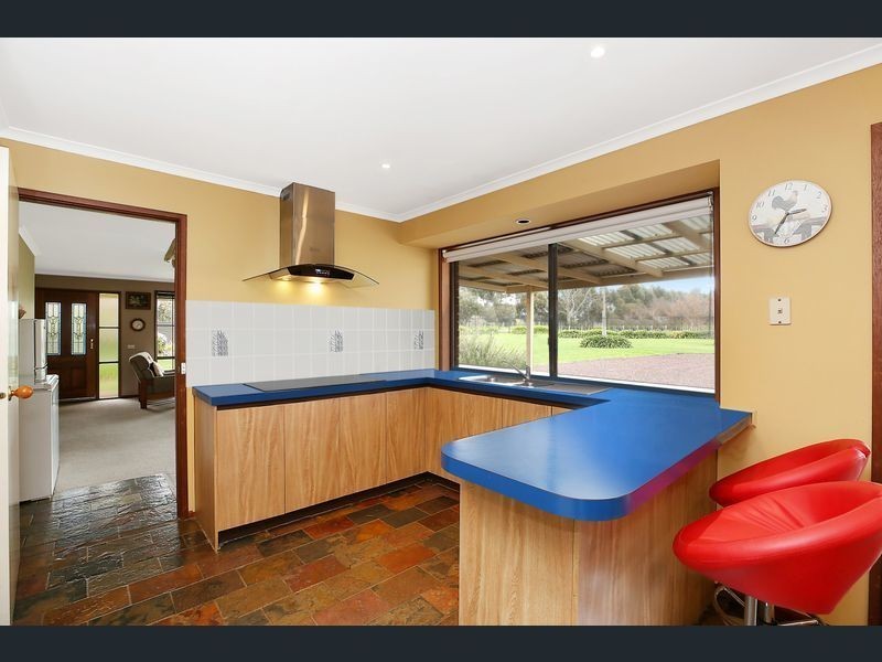 14 Camperdown-Lismore Road, Lismore VIC 3324