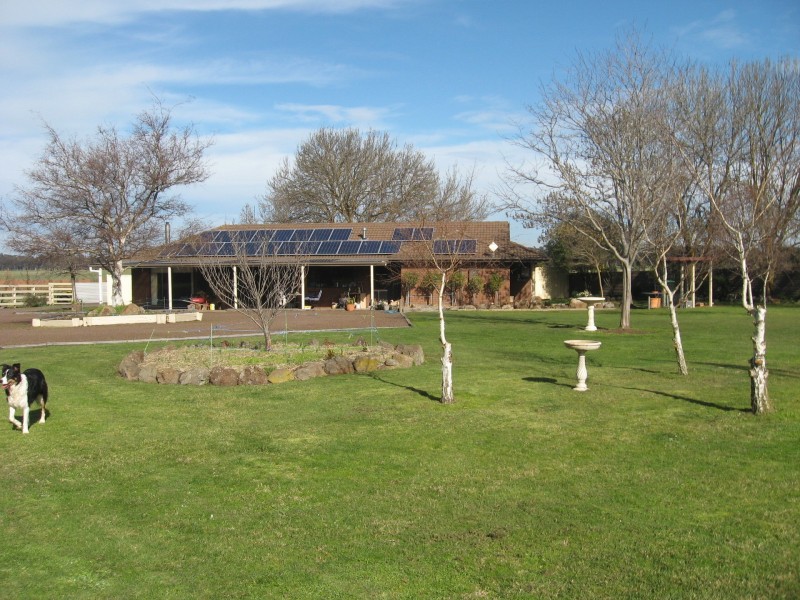 14 Camperdown-Lismore Road, Lismore VIC 3324