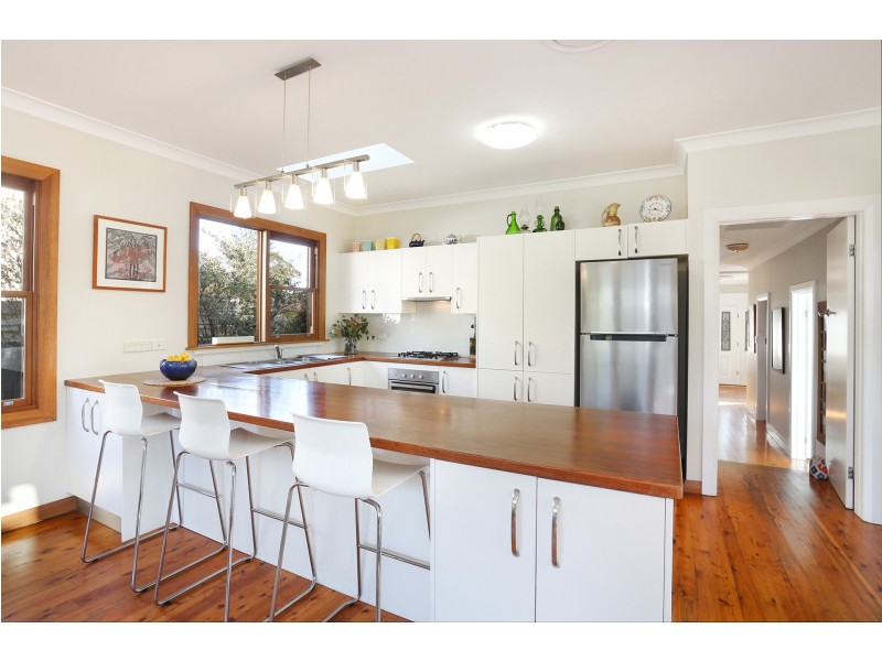 44 Woodcourt Rd, Berowra Heights NSW 2082