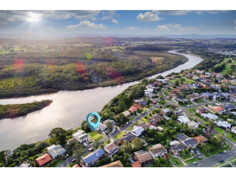 15 Riversdale Avenue, Kiama Downs NSW 2533