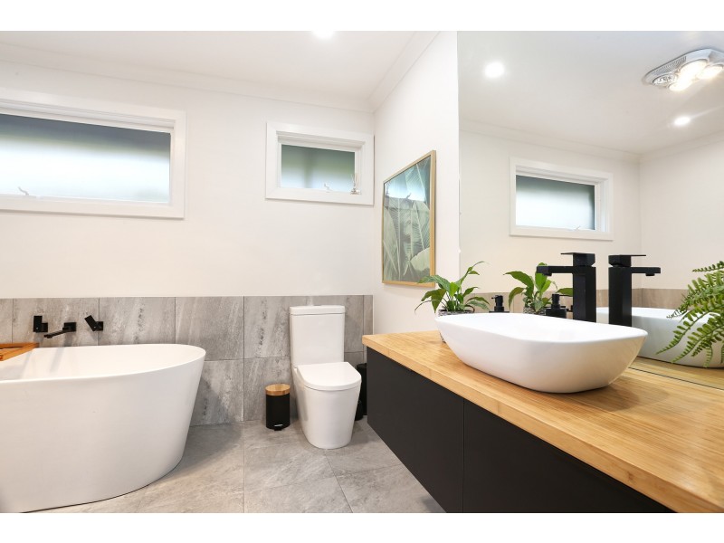 93 Burdoo Drive, Grovedale VIC 3216