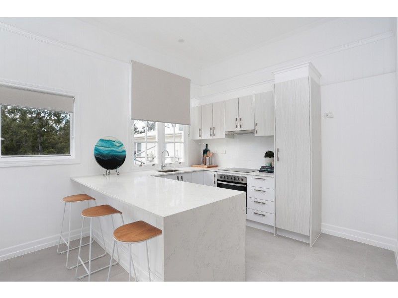 24 Jellicoe Street, Coorparoo QLD 4151