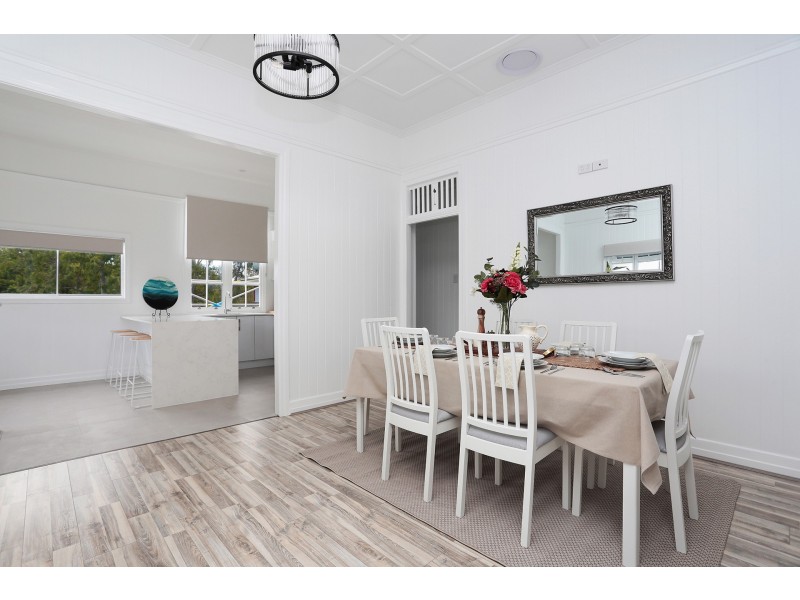 24 Jellicoe Street, Coorparoo QLD 4151