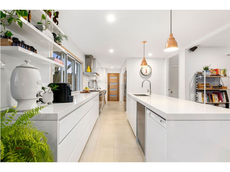 9 Wattle Court, Templestowe Lower VIC 3107