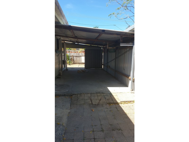 1/17 Bouganvillea Street, Holloways Beach QLD 4878